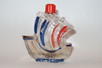 Photo © Les-parfums.info le site Divers - ?? - Flacon figuratif Bateau Hauteur 7 cm 
