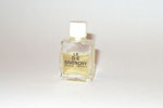Photo © Les-parfums.info le site Givenchy - Le De - hauteur 3.3 cm du coffret Opéra