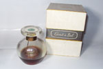 Photo © Les-parfums.info le site Revillon - Carnet de Bal - Flacon 4 fl oz Bouchon Emeri hauteur 9 cm environ representant un verre de cognac