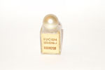 Photo © Les-parfums.info le site Lelong - Passionnement - Boucon perle hauteur 3 cm