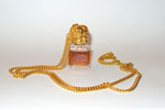 Photo © Les-parfums.info le site Schiaparelli - Shocking - Pendentif 2 ou 3 ml Serigraphié