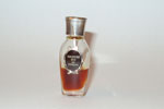 Photo © Les-parfums.info le site Corday - Toujours Moi - bouchon plastique hauteur 4.4 cm