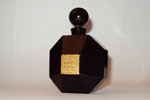 Photo © Les-parfums.info le site D'Orsay - Le Dandy - Flacon du parfum cristal bouchon emeri Hauteur 9 cm environ