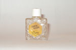 Photo © Les-parfums.info le site Mury - Cuir de Russie - Hauteur 4.2 cm