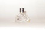 Photo © Les-parfums.info le site Caron - Infini - Bouchon Argent avec serigraphie Hauteur 2.7 cm