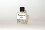Photo © Les-parfums.info le site Grès - Cabochard - bouchon noir hauteur 3.5 cm