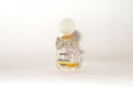Photo © Les-parfums.info le site Grès - Cabochard - Noeud velour gris hauteur 3.7 cm