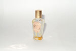 Photo © Les-parfums.info le site Albret Jean - Casaque - Etiquette doré bouchon métal Hauteur 4.3 cm
