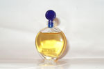 Photo © Les-parfums.info le site Worth - Dans la nuit - Verre transparent Hauteur 5.9 cm