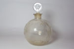 Photo © Les-parfums.info le site Worth - Je Reviens - Boule hauteur 10.5 cm environ bouchon émeri