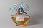 Photo © Les-parfums.info le site Bourjois - Mais Oui - Parfum hauteur 6.8 cm boucon plastique