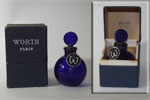 Photo © Les-parfums.info le site Worth - Je Reviens - Flacon du parfum  en verre bleu Hauteur 6 cm environ bonchon en verre émerisé scellé vide