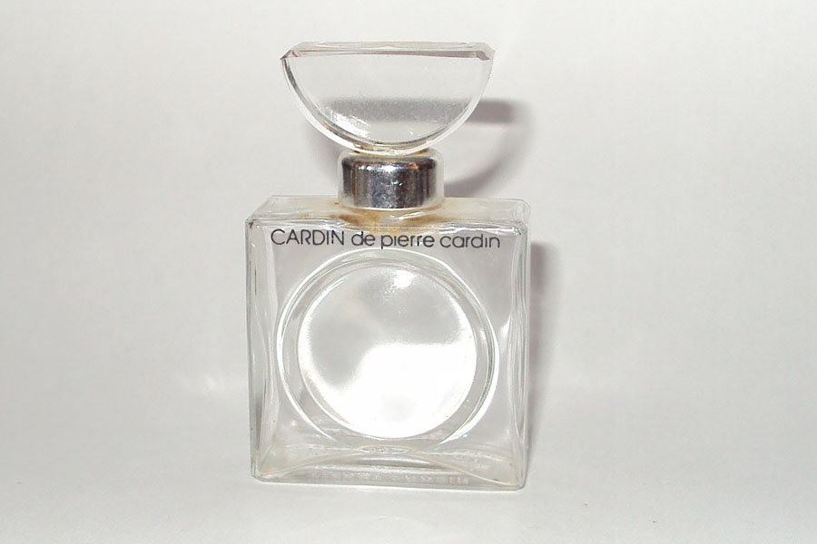 Flacon Cardin de Cardin Pierre 1 er taille du parfum 7.5 ML 