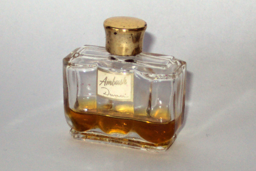 Miniature Ambush de Dana Perfume New York 1/4 fl oz hauteur 3.9 cm 
