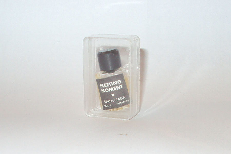 Miniature Fleeting Moment de Balenciaga 1/28 fl oz boite plastique  Hauteur 3 cm 