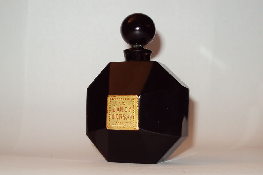 Flacon Le Dandy de D'Orsay Flacon du parfum cristal bouchon emeri Hauteur 9 cm environ 
