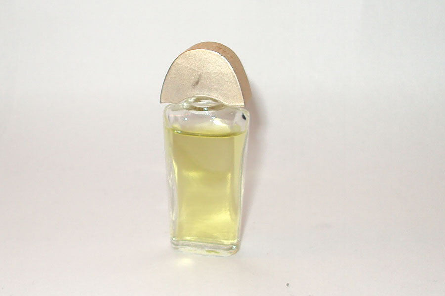 Miniature Marmara de Dana Bouchon plastique doré hauteur 6 cm 