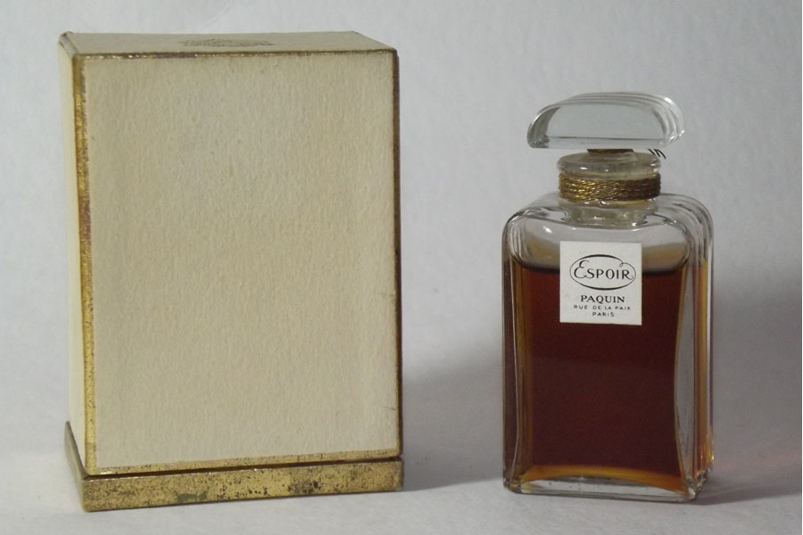Photo © Espoir - Flacon du parfum Hauteur 5.9 cm plein scellé